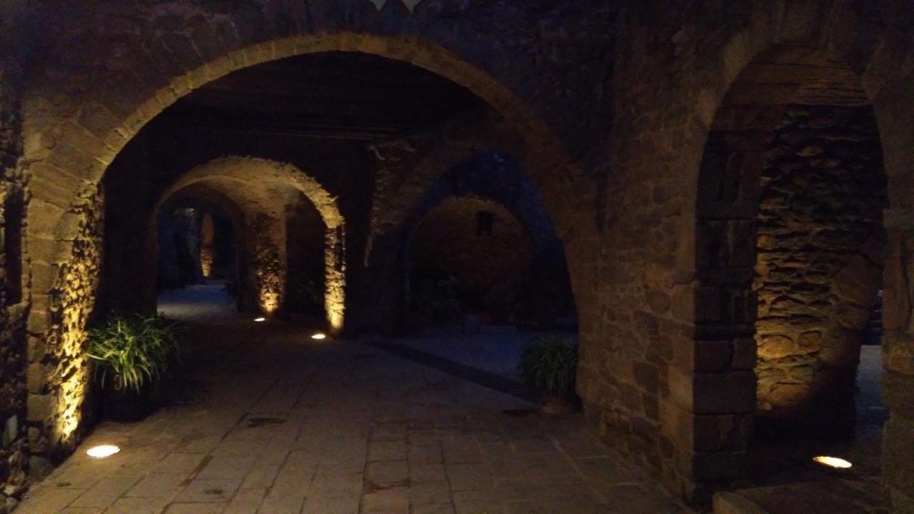 Monells - Casa Rural - Can Felip Zewnętrze zdjęcie